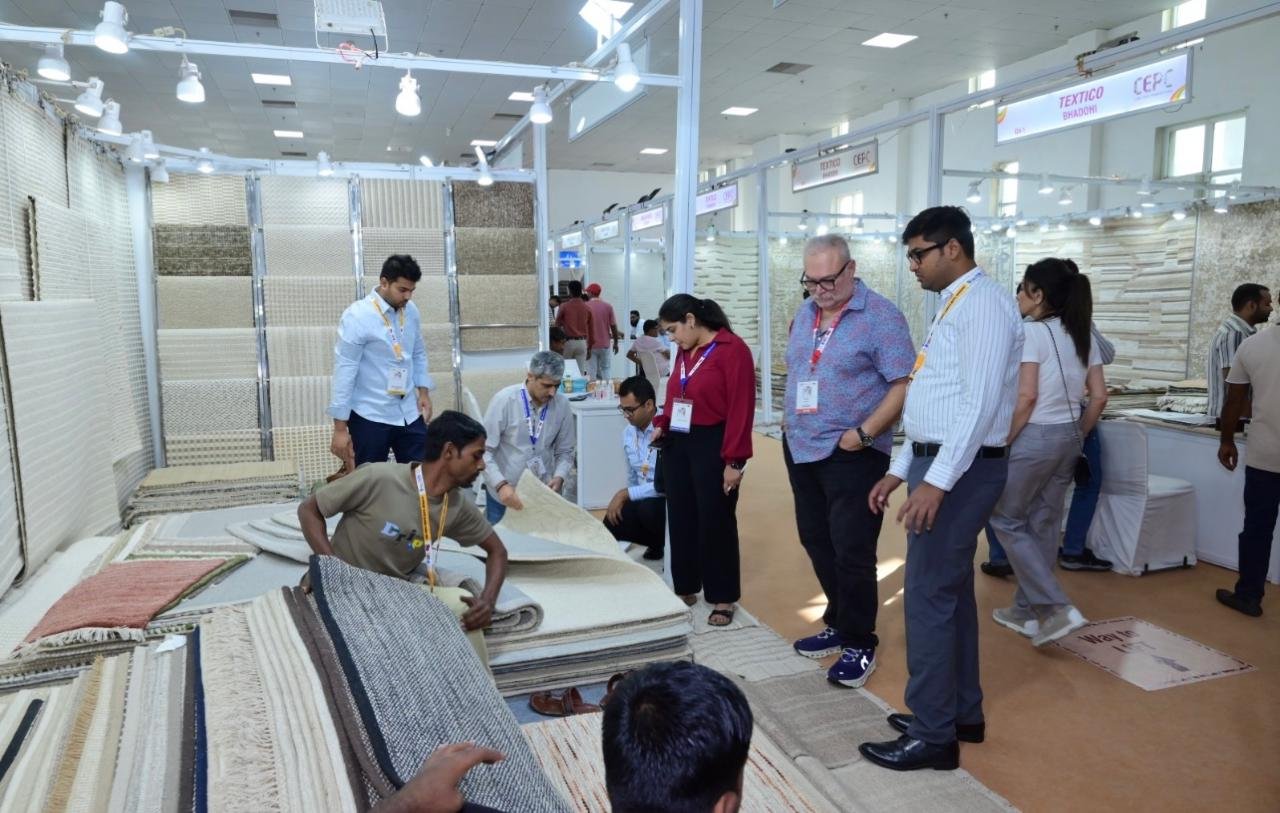 WhatsApp Image 2025-10-12 at 18.40.09 (1)